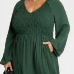 Ava and Viv green midi dress